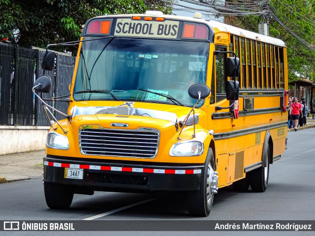Autobuses sin identificación - Costa Rica 00 na cidade de Mata Redonda, San José, San José, Costa Rica, por Andrés Martínez Rodríguez. Número da foto: #12698051.