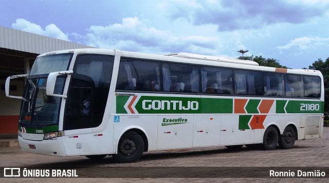 Empresa Gontijo de Transportes 21180 na cidade de São João Evangelista, Minas Gerais, Brasil, por Ronnie Damião. Número da foto: #12697789.