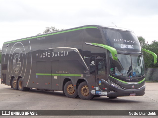 Viação Garcia 96070 na cidade de Curitiba, Paraná, Brasil, por Netto Brandelik. Número da foto: #12697762.