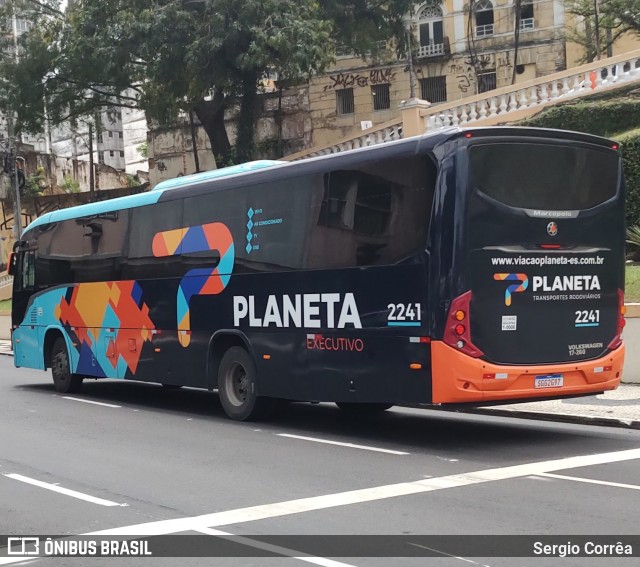 Planeta Transportes Rodoviários 2241 na cidade de Vitória, Espírito Santo, Brasil, por Sergio Corrêa. Número da foto: #12698244.