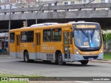 Companhia Carris Porto-Alegrense 0100 na cidade de Porto Alegre, Rio Grande do Sul, Brasil, por Lucas Martins. Número da foto: #12696290.