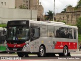 Pêssego Transportes 4 7054 na cidade de Barueri, São Paulo, Brasil, por Francisco Mauricio Freire. Número da foto: #12698732.