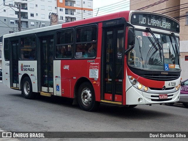 Pêssego Transportes 4 7239 na cidade de São Paulo, São Paulo, Brasil, por Davi Santos Silva. Número da foto: #12750063.