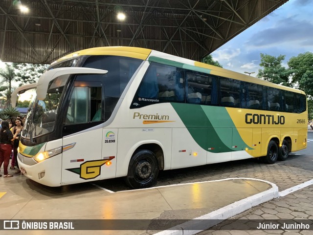 Empresa Gontijo de Transportes 21565 na cidade de Bauru, São Paulo, Brasil, por Júnior Juninho. Número da foto: #12752093.