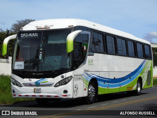 Hermanos Alpizar 71 na cidade de Alajuela, Alajuela, Alajuela, Costa Rica, por Alfonso Russell. Número da foto: #12752888.