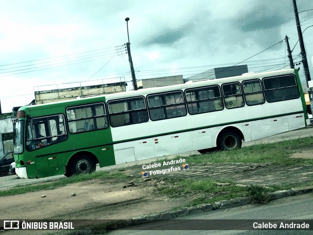 Ônibus Particulares 4472 na cidade de Planalto, Bahia, Brasil, por Calebe Andrade. Número da foto: #12752524.