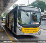 Viação Metrópole Paulista - Zona Leste 3 2522 na cidade de São Paulo, São Paulo, Brasil, por Matheus Zaghi. Número da foto: #12753181.