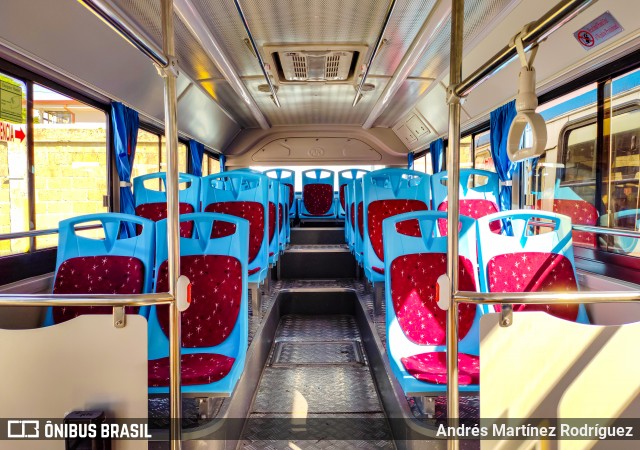 Transportes Coronado 24-1 na cidade de Vásquez de Coronado, San José, Costa Rica, por Andrés Martínez Rodríguez. Número da foto: #12757096.