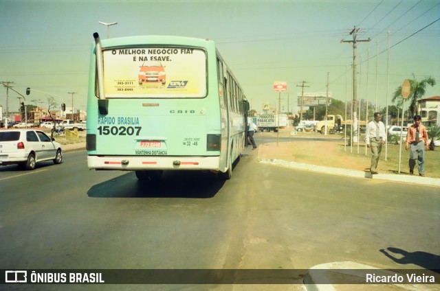 Rápido Brasília 150207 na cidade de Taguatinga, Distrito Federal, Brasil, por Ricardo Vieira. Número da foto: #12756592.