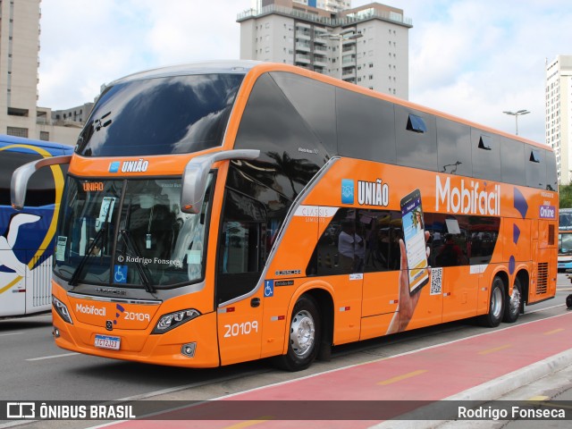 Expresso União 20109 na cidade de Barueri, São Paulo, Brasil, por Rodrigo Fonseca. Número da foto: #12756339.