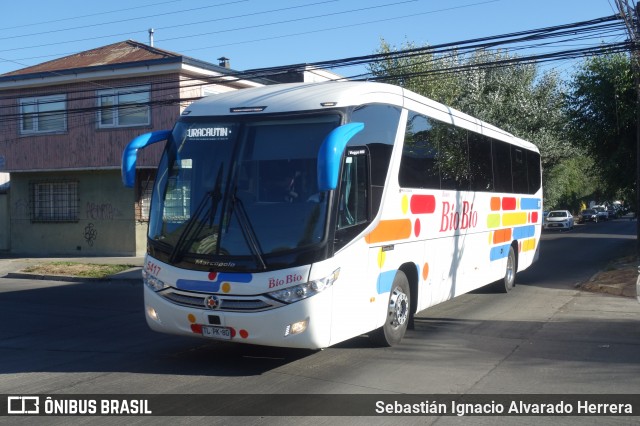 Buses Bio Bio 5417 na cidade de Temuco, Cautín, Araucanía, Chile, por Sebastián Ignacio Alvarado Herrera. Número da foto: #12757574.