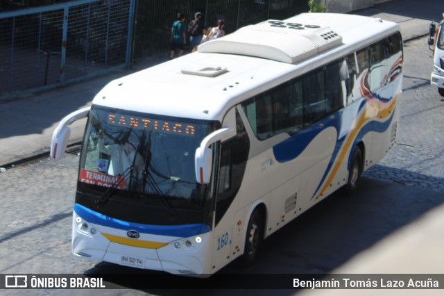 Autobuses Melipilla 160 na cidade de Estación Central, Santiago, Metropolitana de Santiago, Chile, por Benjamín Tomás Lazo Acuña. Número da foto: #12758521.