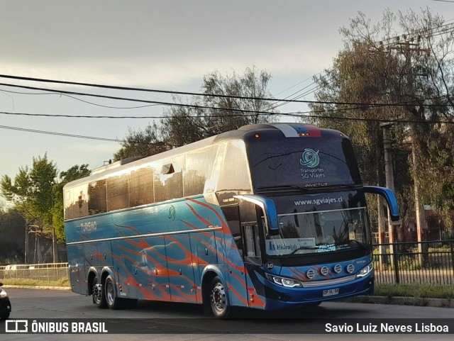 Transportes SG Viajes 30 na cidade de Santiago, Santiago, Metropolitana de Santiago, Chile, por Savio Luiz Neves Lisboa. Número da foto: #12759634.