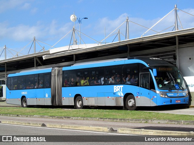 Transportes Futuro E30522C na cidade de Rio de Janeiro, Rio de Janeiro, Brasil, por Leonardo Alecsander. Número da foto: #12760279.