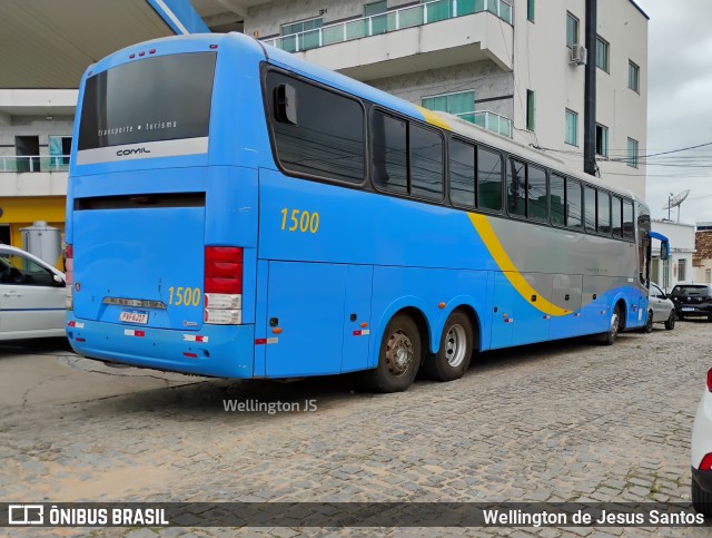 Ônibus Particulares 1500 na cidade de Almenara, Minas Gerais, Brasil, por Wellington de Jesus Santos. Número da foto: #12758760.