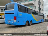 Ônibus Particulares 1500 na cidade de Almenara, Minas Gerais, Brasil, por Wellington de Jesus Santos. Número da foto: #12758760.