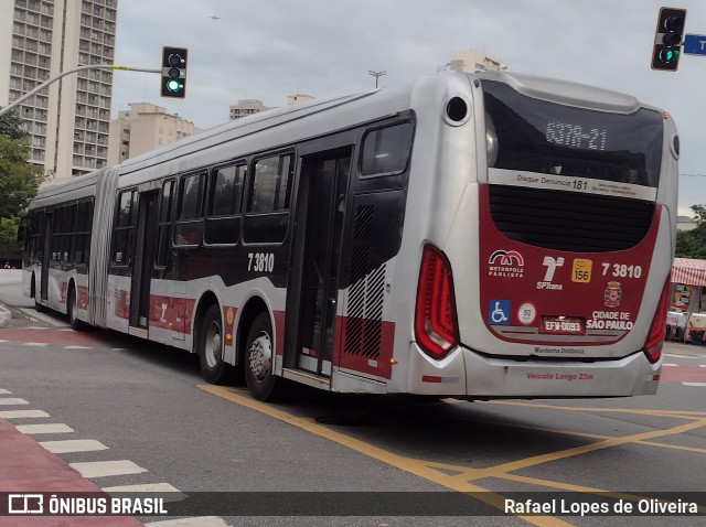 Viação Metrópole Paulista - Zona Sul 7 3810 na cidade de São Paulo, São Paulo, Brasil, por Rafael Lopes de Oliveira. Número da foto: #12761767.