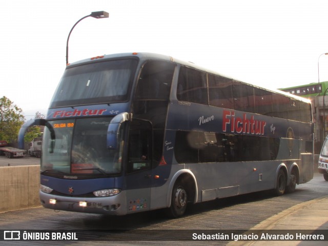 Fichtur 2110 na cidade de Estación Central, Santiago, Metropolitana de Santiago, Chile, por Sebastián Ignacio Alvarado Herrera. Número da foto: #12763929.