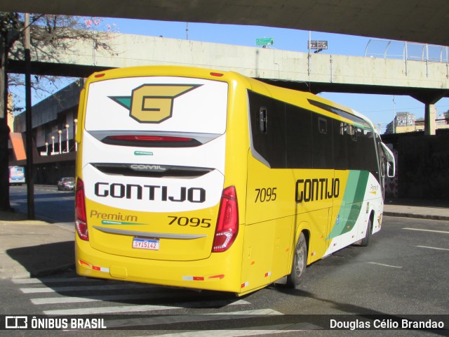 Empresa Gontijo de Transportes 7095 na cidade de Belo Horizonte, Minas Gerais, Brasil, por Douglas Célio Brandao. Número da foto: #12762844.