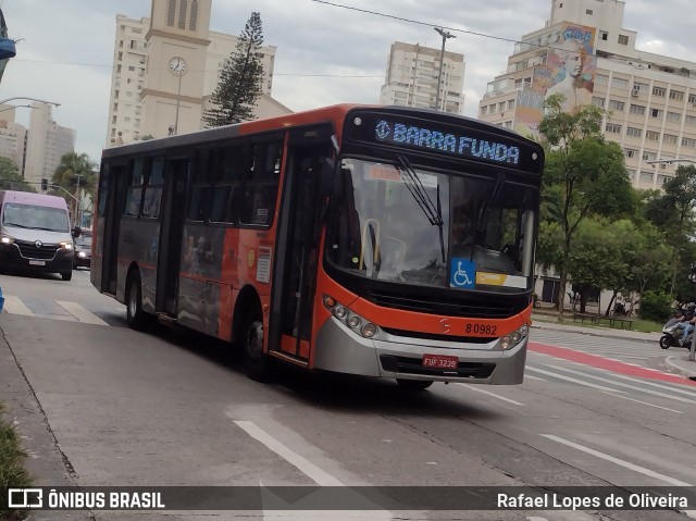 TRANSPPASS - Transporte de Passageiros 8 0982 na cidade de São Paulo, São Paulo, Brasil, por Rafael Lopes de Oliveira. Número da foto: #12761779.