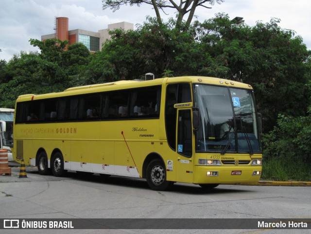 Viação Itapemirim 45255 na cidade de São Paulo, São Paulo, Brasil, por Marcelo Horta. Número da foto: #12762665.