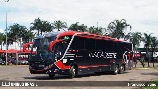 Viação Sete 050 na cidade de Ourinhos, São Paulo, Brasil, por Francisco Ivano. Número da foto: #12763263.