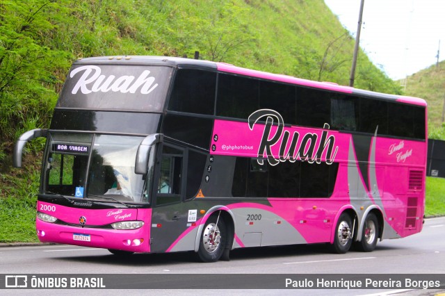 Ruah Turismo 2000 na cidade de Piraí, Rio de Janeiro, Brasil, por Paulo Henrique Pereira Borges. Número da foto: #12766155.