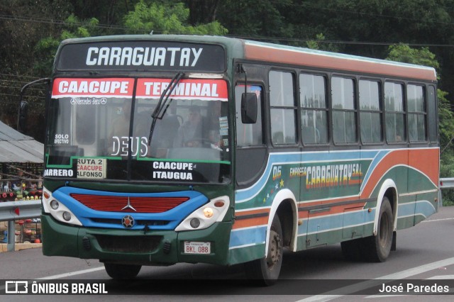 Empresa Caraguatay - Línea 118 06 na cidade de Caacupé, Cordillera, Paraguai, por José Paredes. Número da foto: #12767852.
