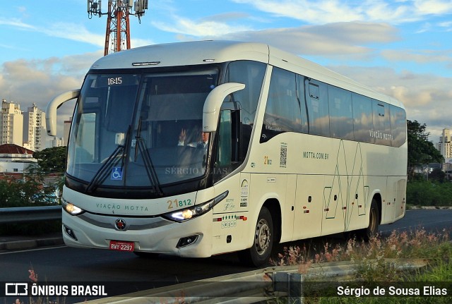 Viação Motta 21812 na cidade de Campinas, São Paulo, Brasil, por Sérgio de Sousa Elias. Número da foto: #12767571.
