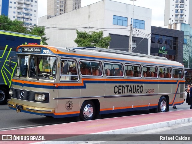 Centauro Turismo 900 na cidade de Barueri, São Paulo, Brasil, por Rafael Caldas. Número da foto: #12766637.