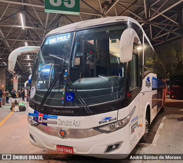 VIDA - Viação Danúbio Azul 18.003 na cidade de São Paulo, São Paulo, Brasil, por Andre Santos de Moraes. Número da foto: #12767353.