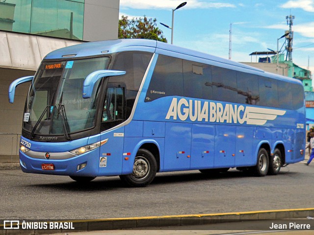 Viação Águia Branca 32750 na cidade de Rio de Janeiro, Rio de Janeiro, Brasil, por Jean Pierre. Número da foto: #12767051.