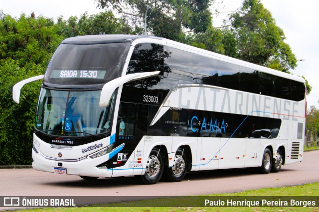 Auto Viação Catarinense 323003 na cidade de Curitiba, Paraná, Brasil, por Paulo Henrique Pereira Borges. Número da foto: #12768119.
