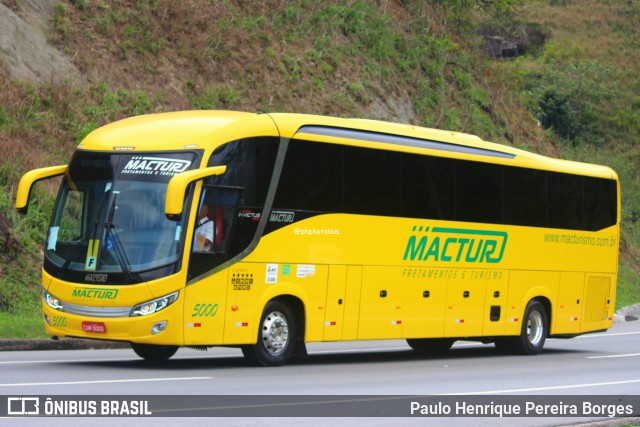 Mactur 5000 na cidade de Piraí, Rio de Janeiro, Brasil, por Paulo Henrique Pereira Borges. Número da foto: #12770976.