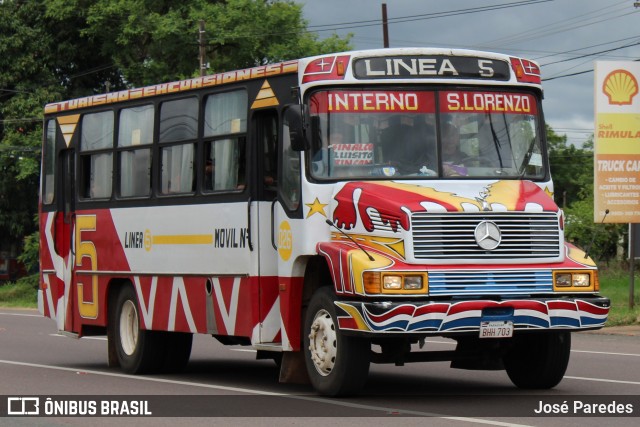 San Roque - Linea 5 026 na cidade de Ypacaraí, Central, Paraguai, por José Paredes. Número da foto: #12770859.