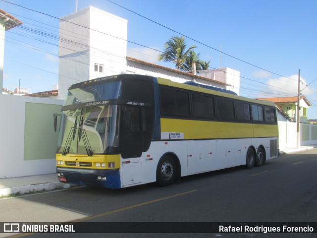 Ônibus Particulares GUR5217 na cidade de Aracaju, Sergipe, Brasil, por Rafael Rodrigues Forencio. Número da foto: #12769596.