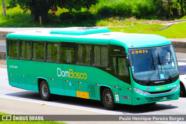 Dom Bosco Turismo e Transportes RJ 551.009 na cidade de Resende, Rio de Janeiro, Brasil, por Paulo Henrique Pereira Borges. Número da foto: #12770822.