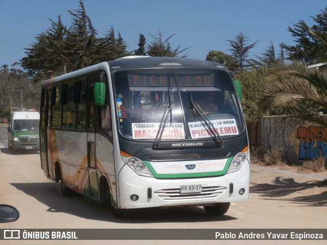 Peña Express 17 na cidade de Pichilemu, Cardenal Caro, Libertador General Bernardo O'Higgins, Chile, por Pablo Andres Yavar Espinoza. Número da foto: #12774302.