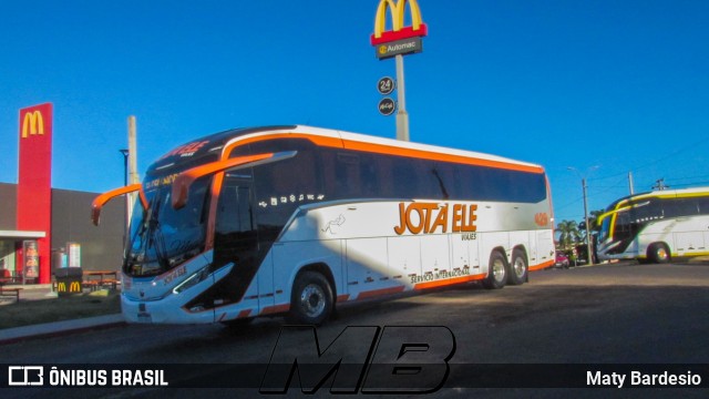 Empresa Jota Ele de Transportes 429 na cidade de Rivera, Uruguai, por Maty Bardesio. Número da foto: #12771607.
