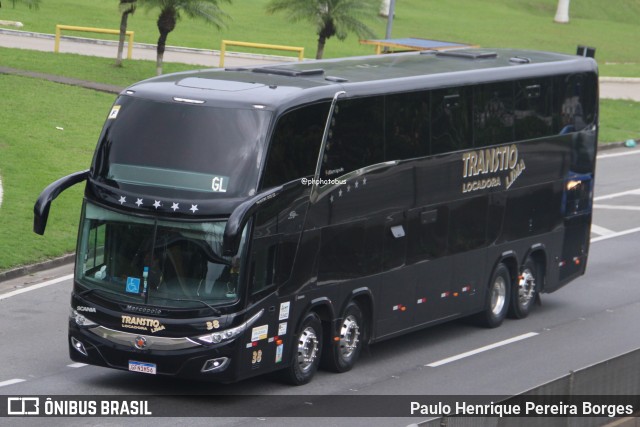 Transtio Locadora 38 na cidade de Piraí, Rio de Janeiro, Brasil, por Paulo Henrique Pereira Borges. Número da foto: #12772793.