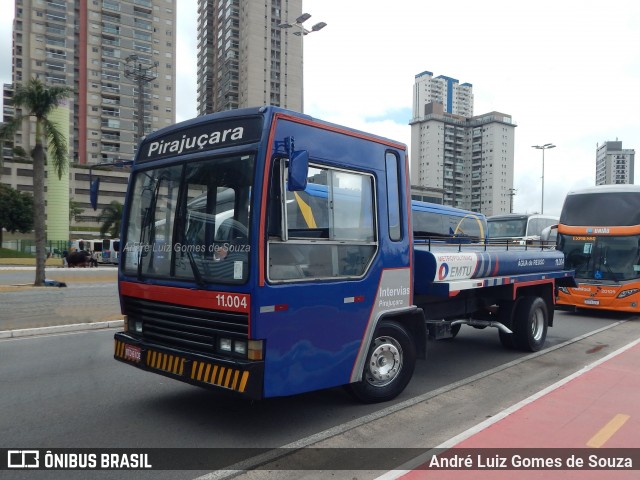 Viação Pirajuçara 11.004 na cidade de Barueri, São Paulo, Brasil, por André Luiz Gomes de Souza. Número da foto: #12771382.