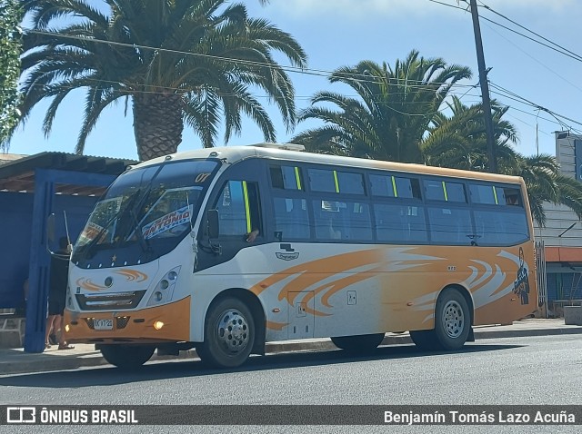 Buses Gran Puerto San Antonio 07 na cidade de El Tabo, San Antonio, Valparaíso, Chile, por Benjamín Tomás Lazo Acuña. Número da foto: #12773874.