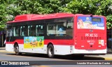 Metbus 1635 na cidade de Providencia, Santiago, Metropolitana de Santiago, Chile, por Leandro Machado de Castro. Número da foto: #12772712.
