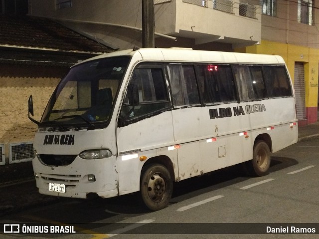 Ônibus Particulares 301 na cidade de Pouso Alegre, Minas Gerais, Brasil, por Daniel Ramos. Número da foto: #12774557.