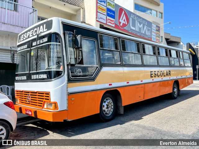 Ônibus Particulares LJG4366 na cidade de Itabaiana, Sergipe, Brasil, por Everton Almeida. Número da foto: #12775151.
