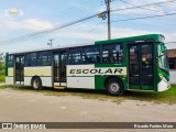Escolares 5J03 na cidade de Guaratuba, Paraná, Brasil, por Ricardo Fontes Moro. Número da foto: #:id.