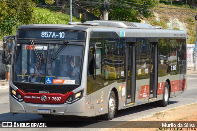 KBPX Administração e Participação > Transkuba 7 7607 na cidade de São Paulo, São Paulo, Brasil, por Murilo da Silva. Número da foto: #12700851.