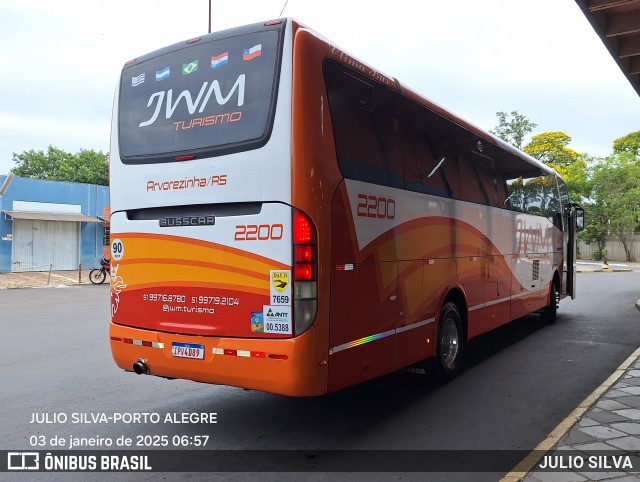 JWM Turismo 2200 na cidade de Porto Alegre, Rio Grande do Sul, Brasil, por JULIO SILVA. Número da foto: #12700241.