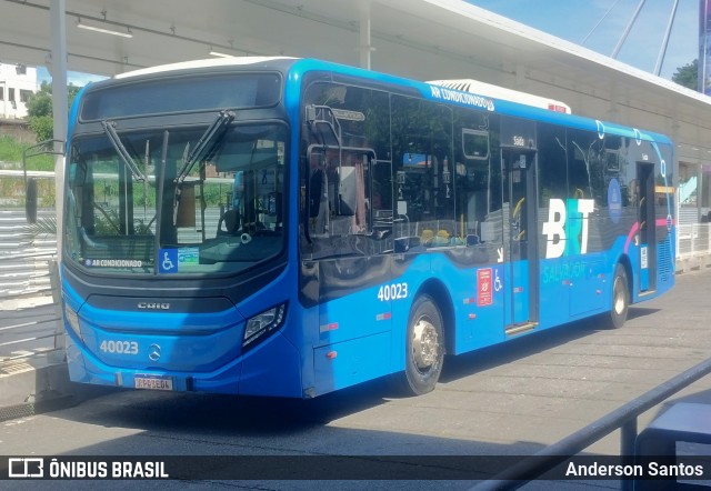 BRT Salvador 40023 na cidade de Salvador, Bahia, Brasil, por Anderson Santos. Número da foto: #12702536.
