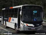 Viação Raposo Tavares Cotia 2159 na cidade de Cotia, São Paulo, Brasil, por Hércules Cavalcante. Número da foto: #:id.